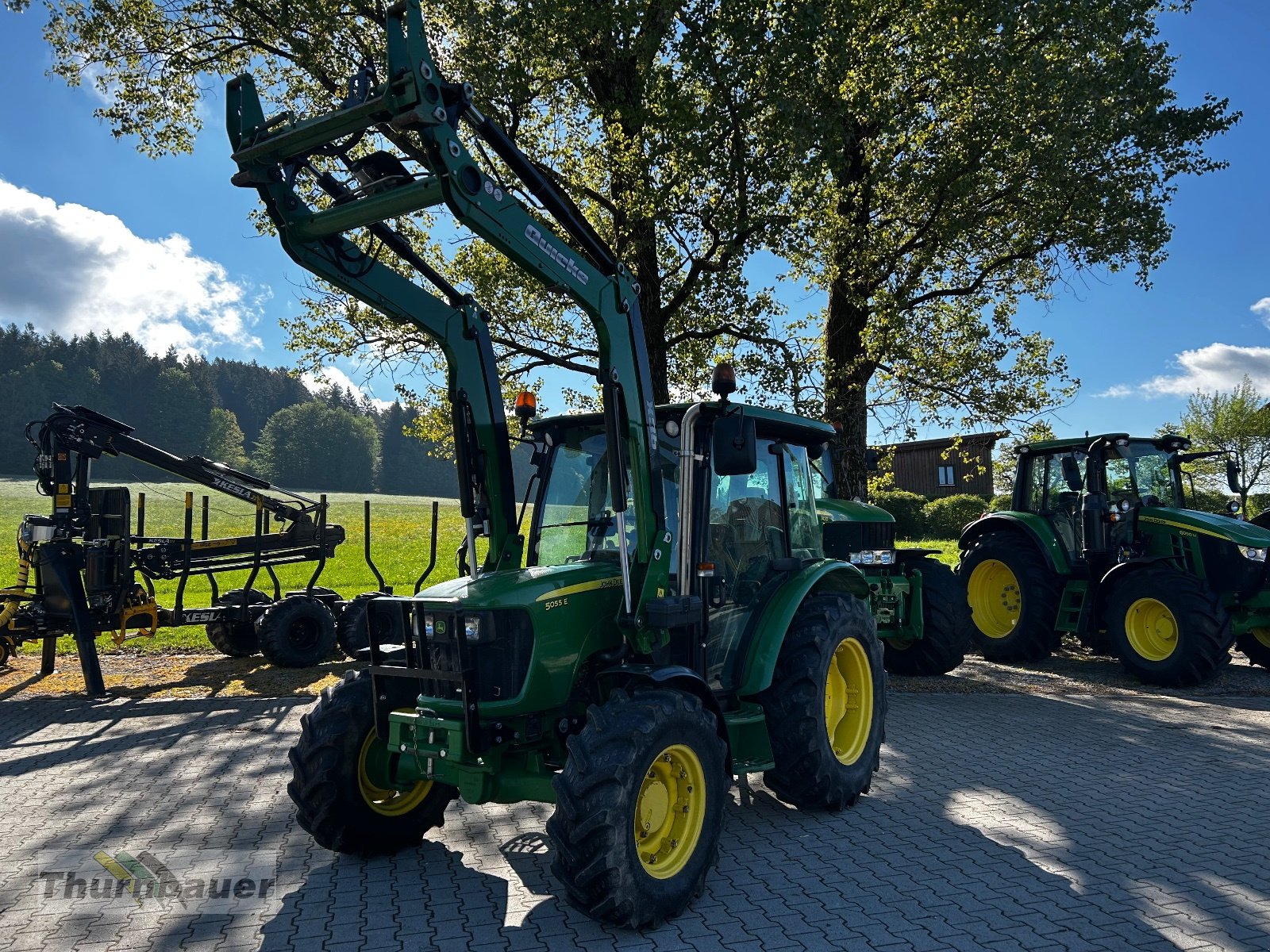 Traktor типа John Deere 5055 E, Gebrauchtmaschine в Bodenmais (Фотография 2)