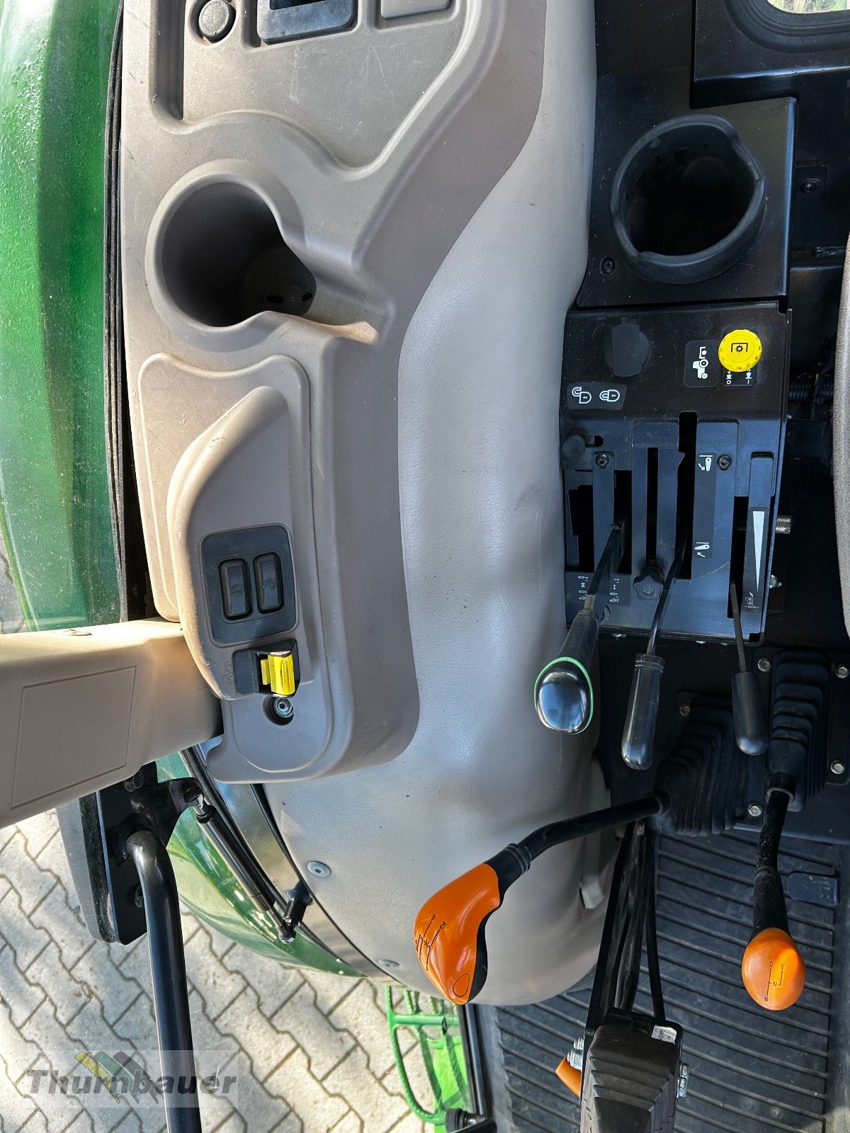 Traktor типа John Deere 5055 E, Gebrauchtmaschine в Bodenmais (Фотография 13)
