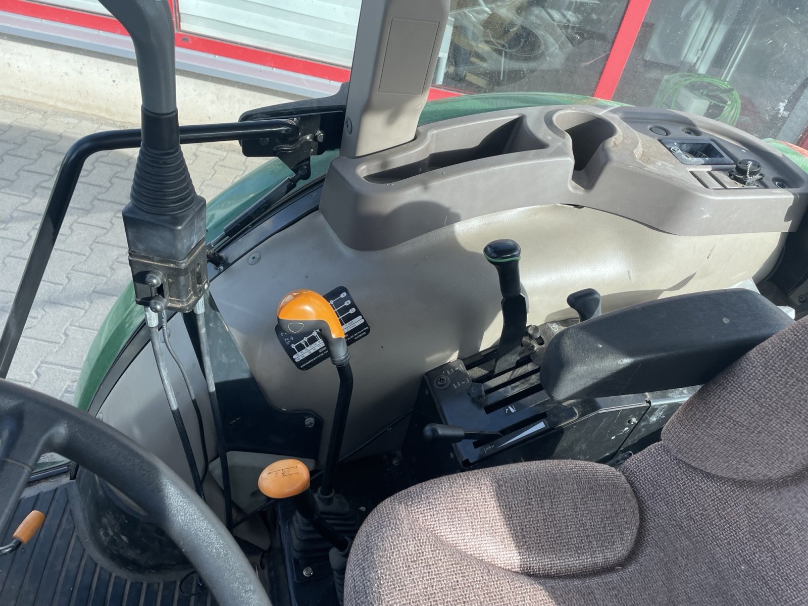 Traktor del tipo John Deere 5055 E, Gebrauchtmaschine In Dannstadt-Schauernheim (Immagine 4)
