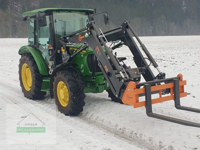 Traktor типа John Deere 5055E, Gebrauchtmaschine в Schlitters (Фотография 1)