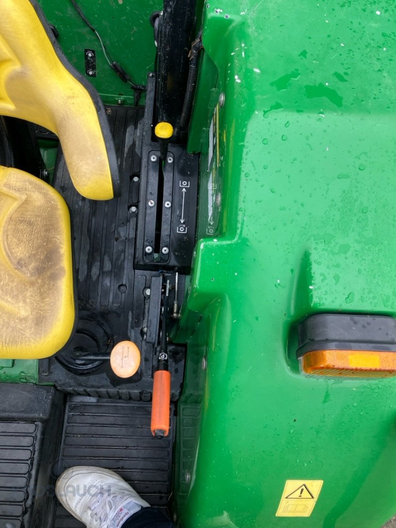 Traktor Türe ait John Deere 5055E, Gebrauchtmaschine içinde Stockach (resim 5)