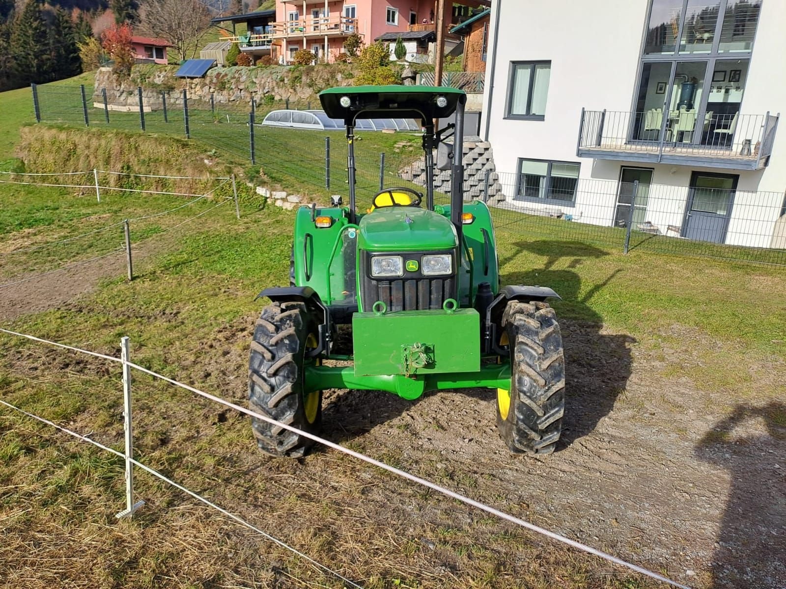 Traktor van het type John Deere 5055E, Gebrauchtmaschine in Flachau (Foto 7)