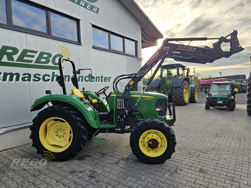 Traktor del tipo John Deere 5055E, Gebrauchtmaschine en Neuenkirchen-Vörden (Imagen 4)