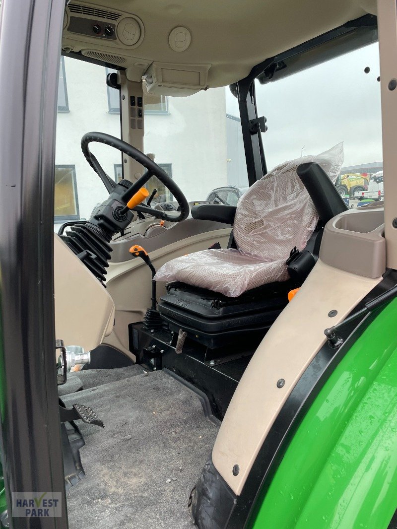 Traktor типа John Deere 5058E 4WD *NEU*, Gebrauchtmaschine в Emsbüren (Фотография 4)