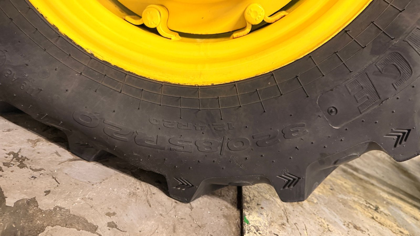 Traktor van het type John Deere 5058E, Gebrauchtmaschine in Ølen (Foto 10)