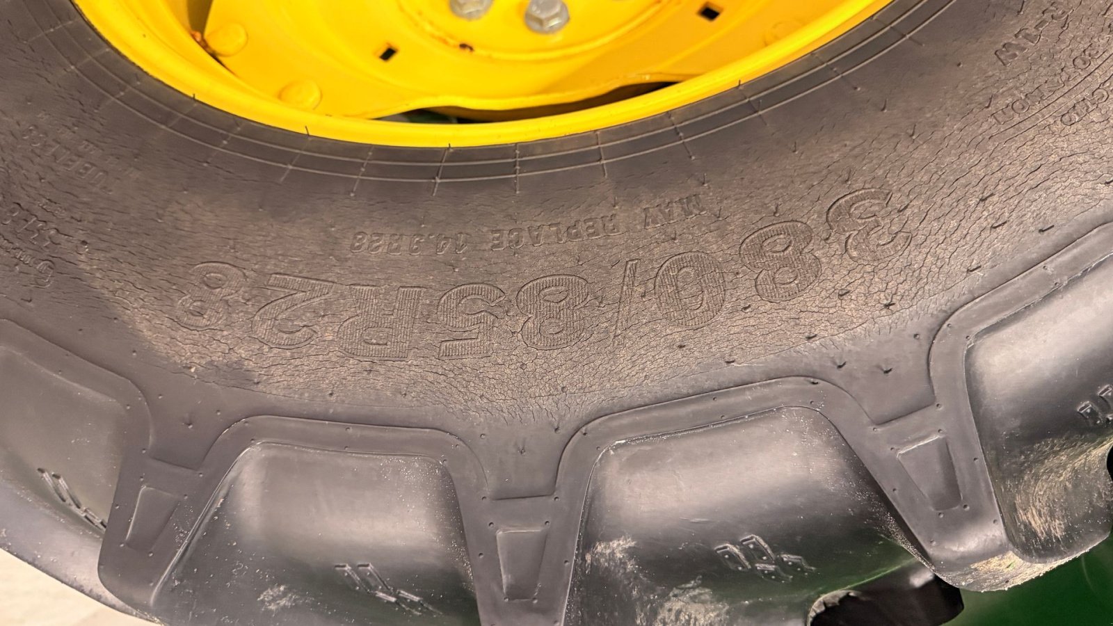 Traktor van het type John Deere 5058E, Gebrauchtmaschine in Ølen (Foto 11)