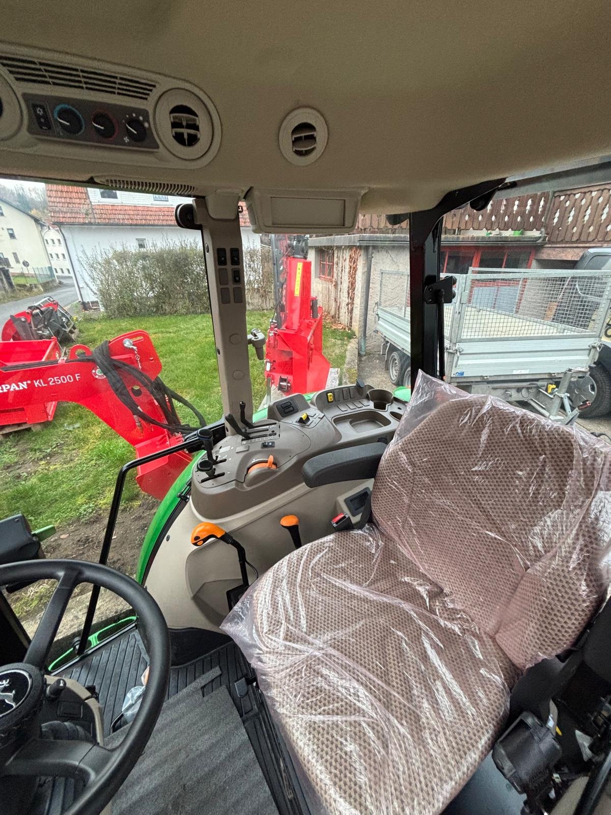 Traktor του τύπου John Deere 5058E, Neumaschine σε Flörsbachtal (Φωτογραφία 9)