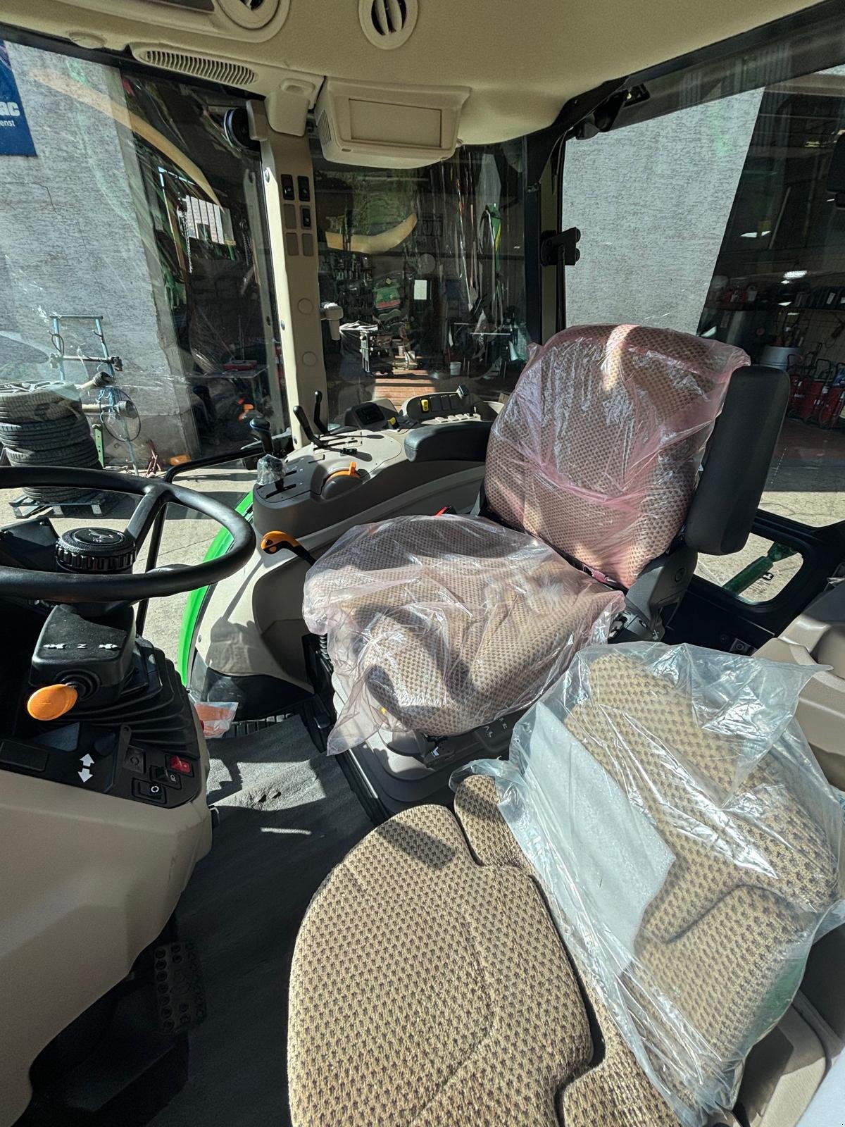 Traktor tip John Deere 5058E, Neumaschine in Flörsbachtal (Poză 13)