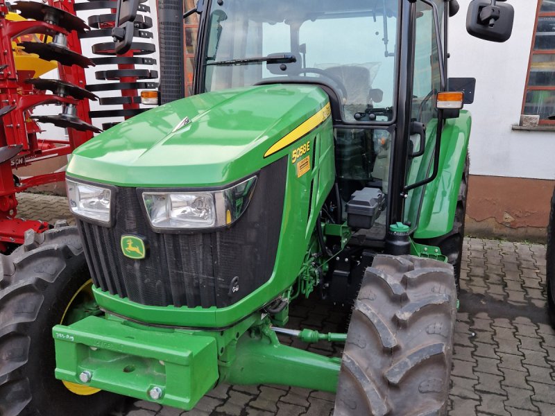 Traktor a típus John Deere 5058E, Neumaschine ekkor: Bad Sobernheim (Kép 1)
