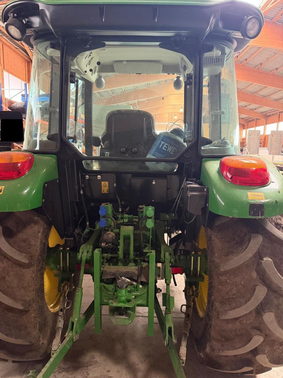 Traktor of the type John Deere 5067E 24/12 AC Aktion, Gebrauchtmaschine in Worms (Picture 4)