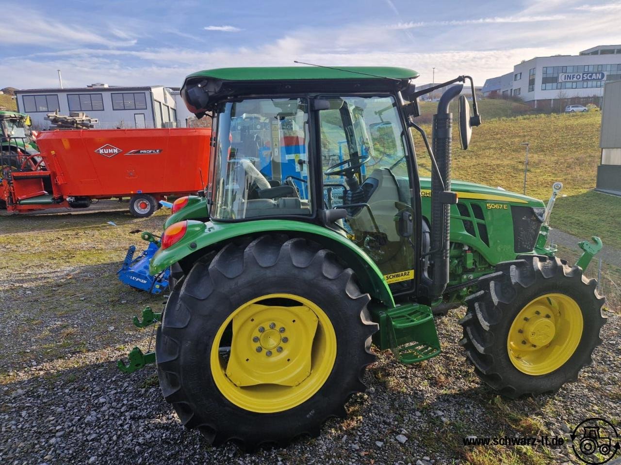 Traktor типа John Deere 5067E, Gebrauchtmaschine в Aspach (Фотография 16)