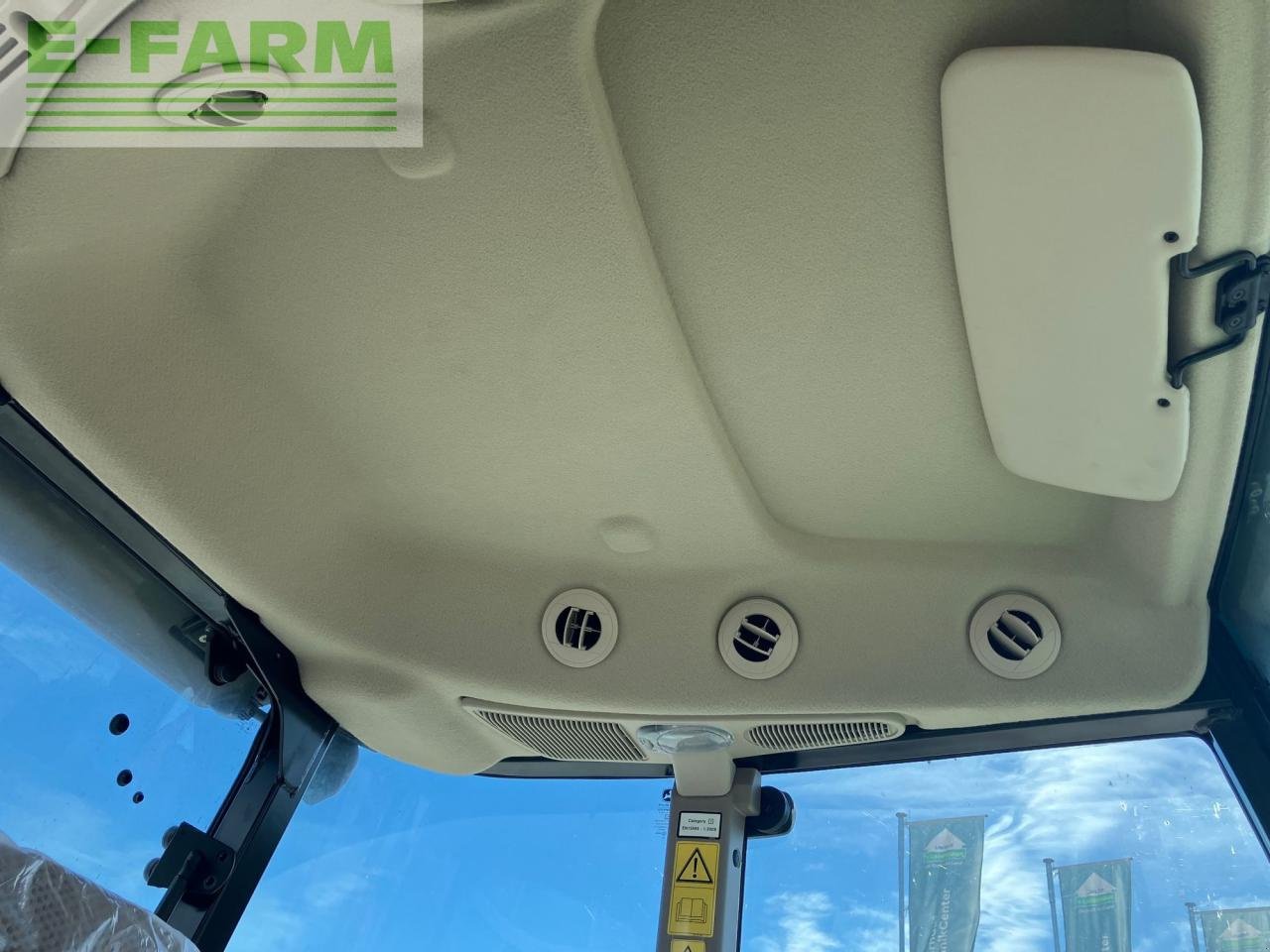 Traktor typu John Deere 5067E, Gebrauchtmaschine v REDLHAM (Obrázek 9)