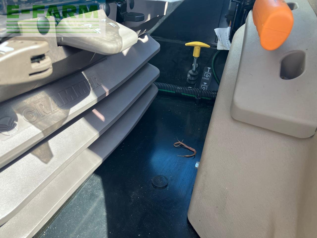 Traktor typu John Deere 5067E, Gebrauchtmaschine v REDLHAM (Obrázek 21)