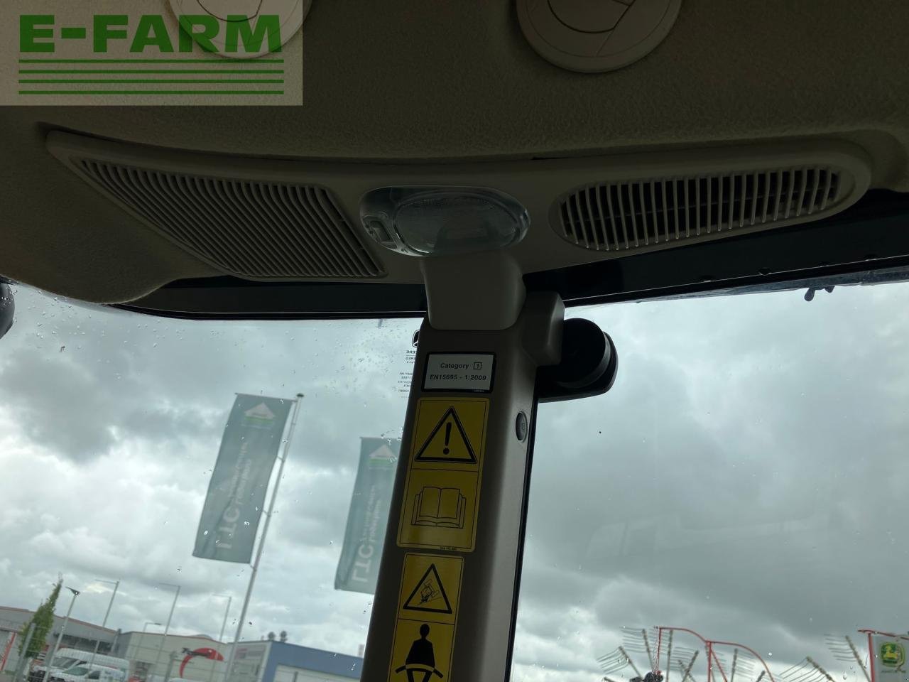 Traktor του τύπου John Deere 5067E, Gebrauchtmaschine σε REDLHAM (Φωτογραφία 15)