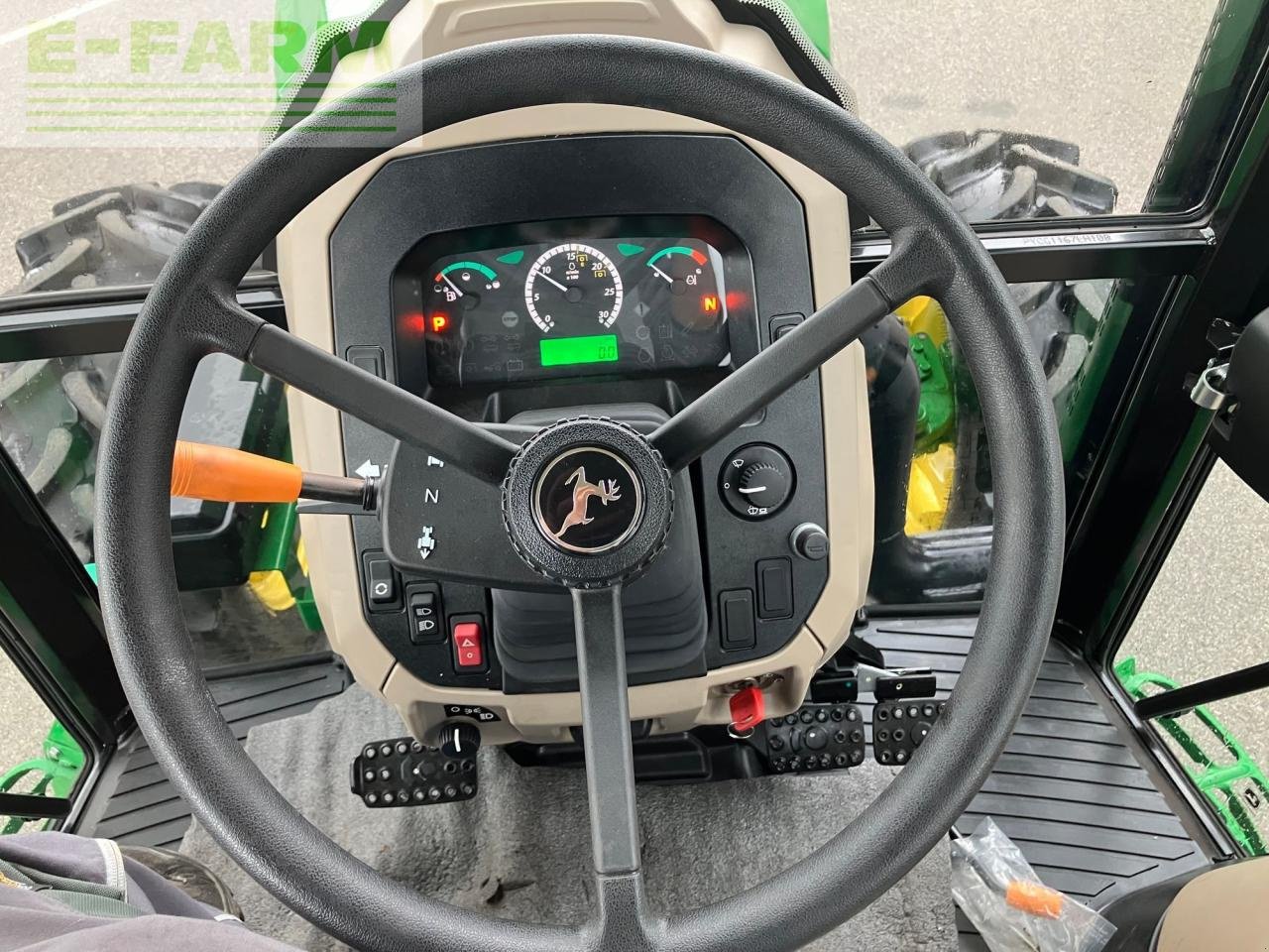 Traktor του τύπου John Deere 5067E, Gebrauchtmaschine σε REDLHAM (Φωτογραφία 21)