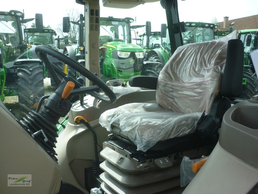 Traktor типа John Deere 5067E, Gebrauchtmaschine в Pegnitz-Bronn (Фотография 10)