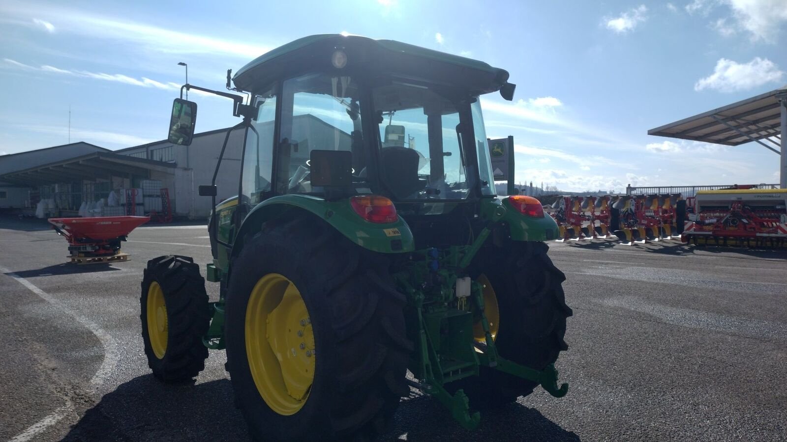 Traktor tipa John Deere 5067E, Neumaschine u Geinberg (Slika 4)