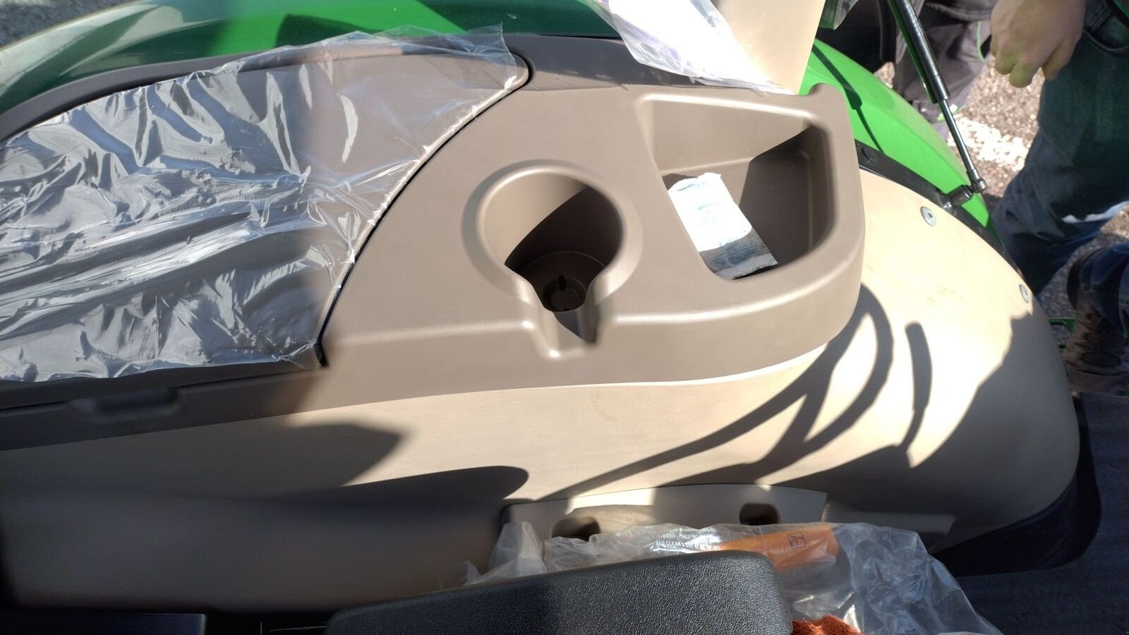 Traktor tipa John Deere 5067E, Neumaschine u Geinberg (Slika 22)