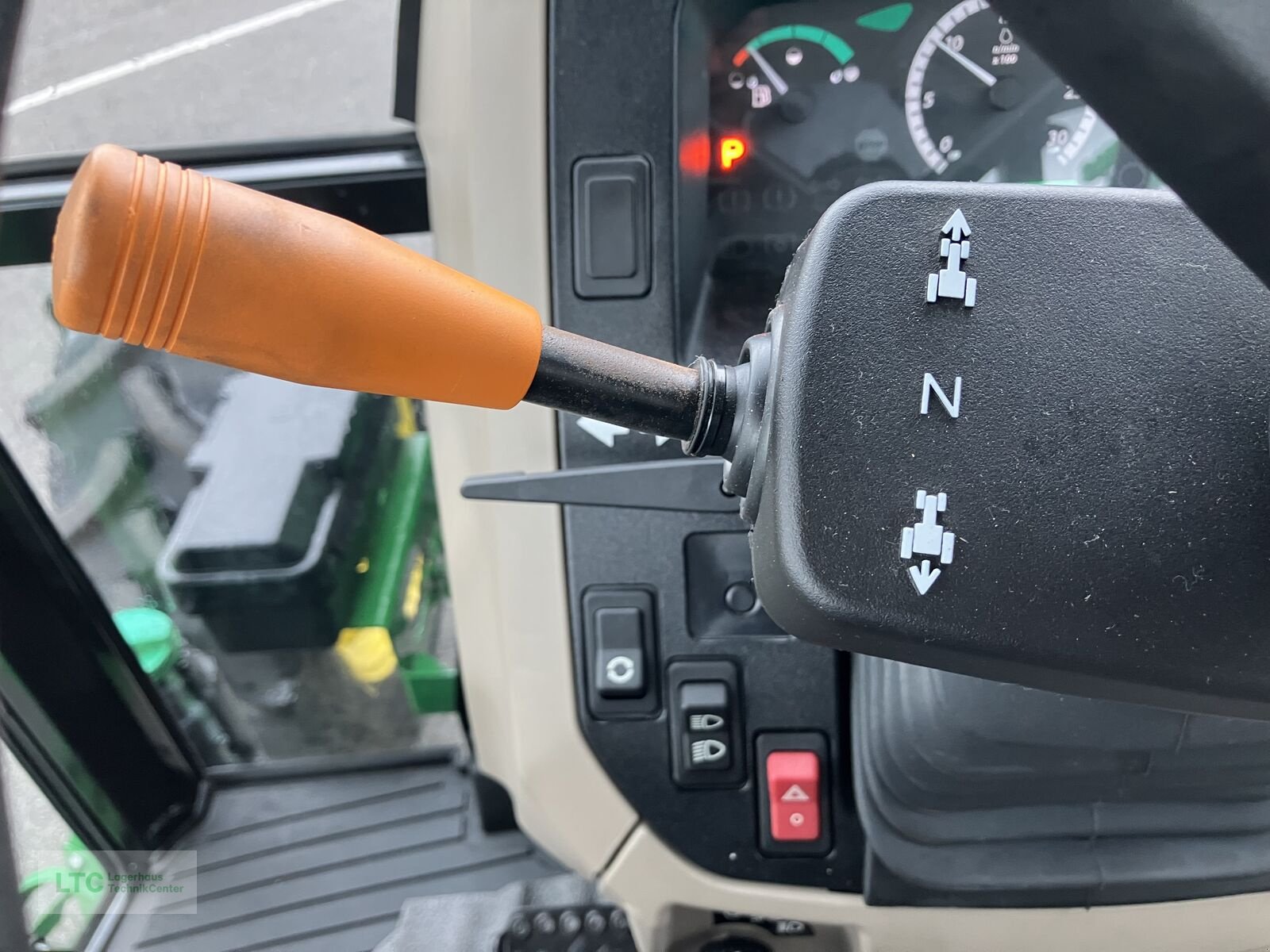 Traktor za tip John Deere 5067E, Neumaschine u Korneuburg (Slika 25)