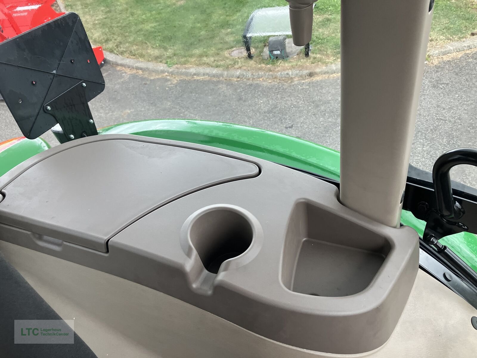 Traktor za tip John Deere 5067E, Neumaschine u Korneuburg (Slika 20)