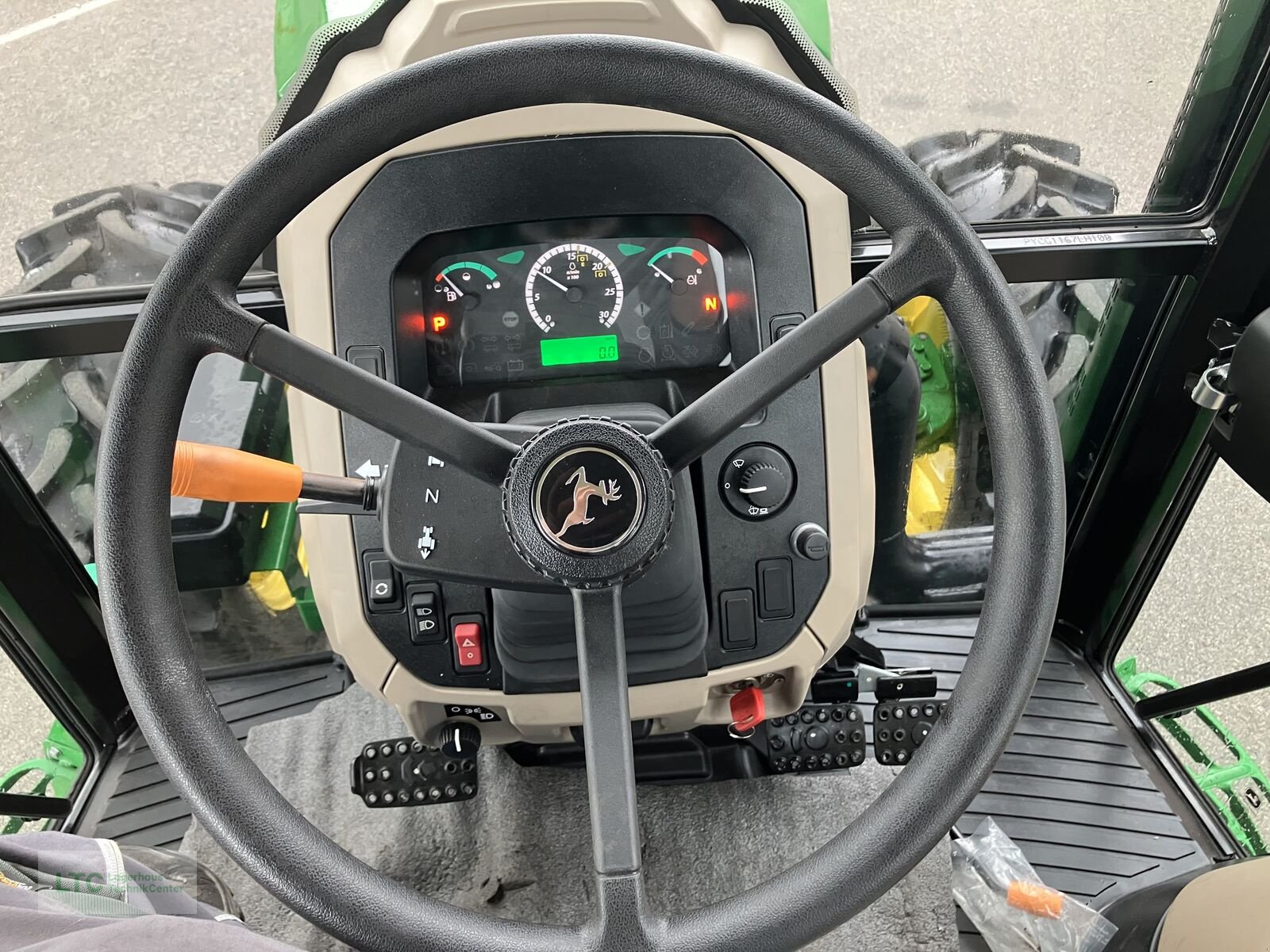 Traktor za tip John Deere 5067E, Neumaschine u Korneuburg (Slika 14)
