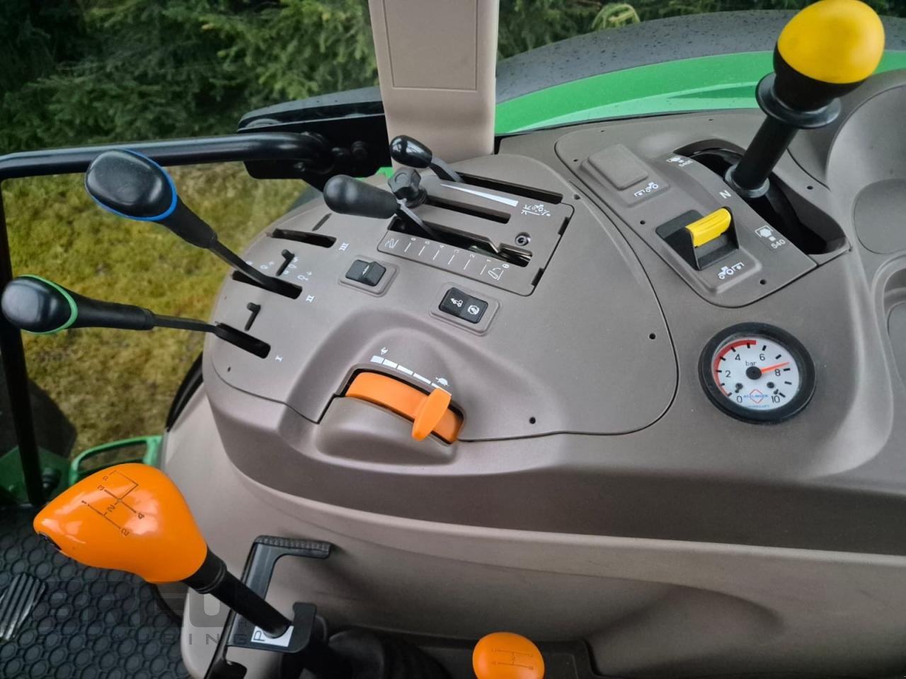 Traktor типа John Deere 5070 M, Gebrauchtmaschine в Straubing (Фотография 13)