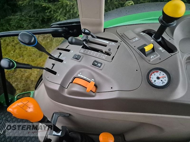 Traktor typu John Deere 5070 M, Gebrauchtmaschine v Straubing (Obrázek 13)