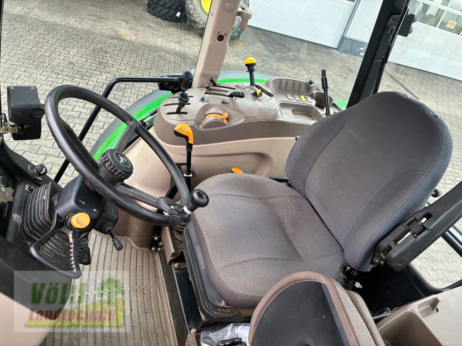 Traktor типа John Deere 5070 M, Gebrauchtmaschine в Hutthurm bei Passau (Фотография 5)