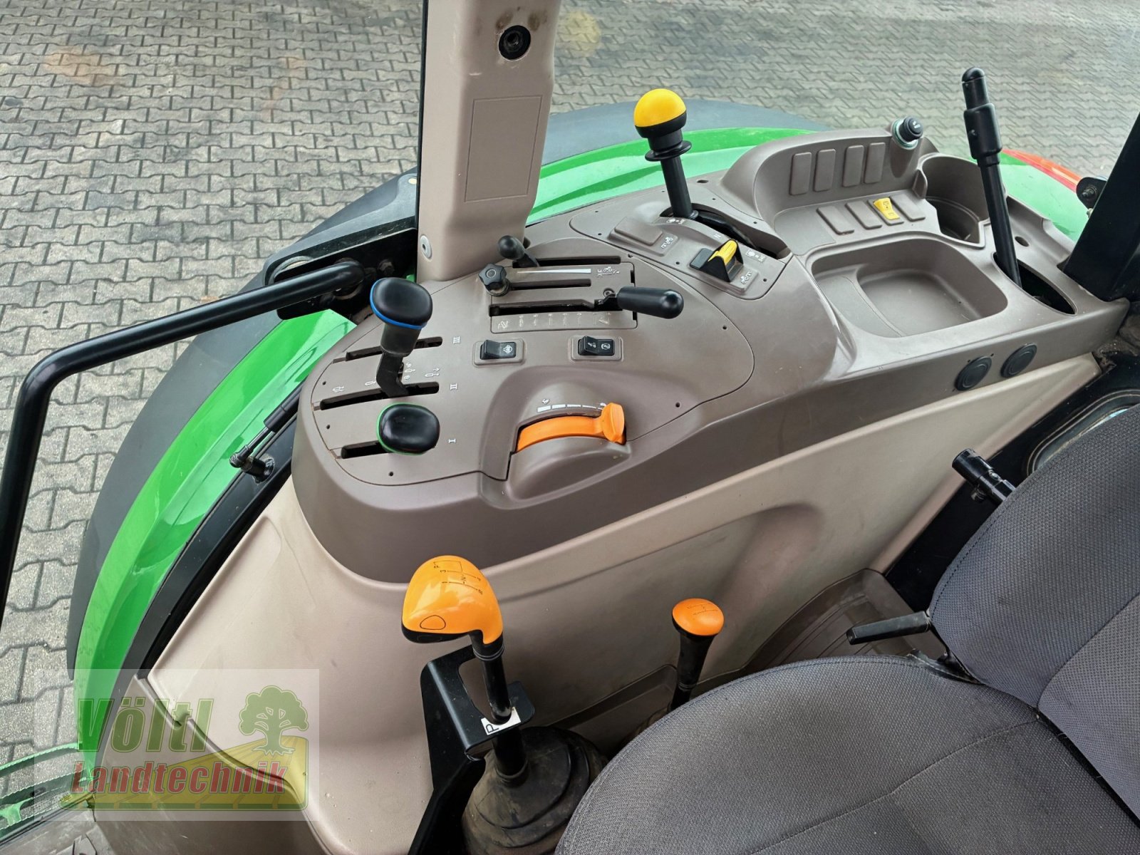 Traktor типа John Deere 5070 M, Gebrauchtmaschine в Hutthurm bei Passau (Фотография 7)