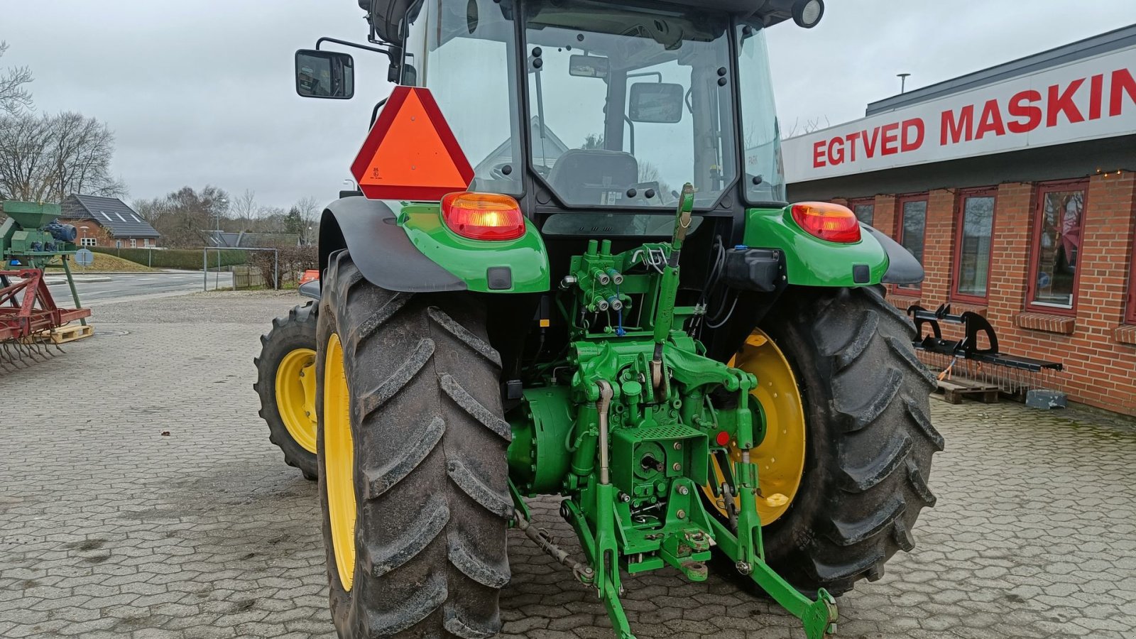 Traktor typu John Deere 5070M med 40 km/t gearkasse, Gebrauchtmaschine v Egtved (Obrázek 5)