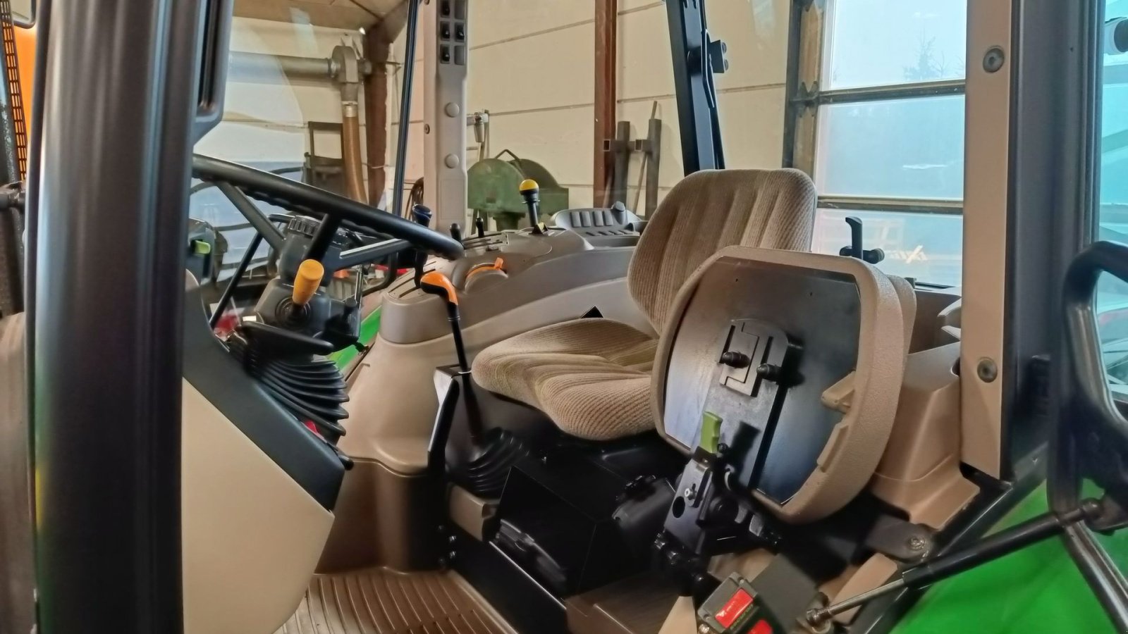 Traktor typu John Deere 5070M med 40 km/t gearkasse, Gebrauchtmaschine v Egtved (Obrázek 13)