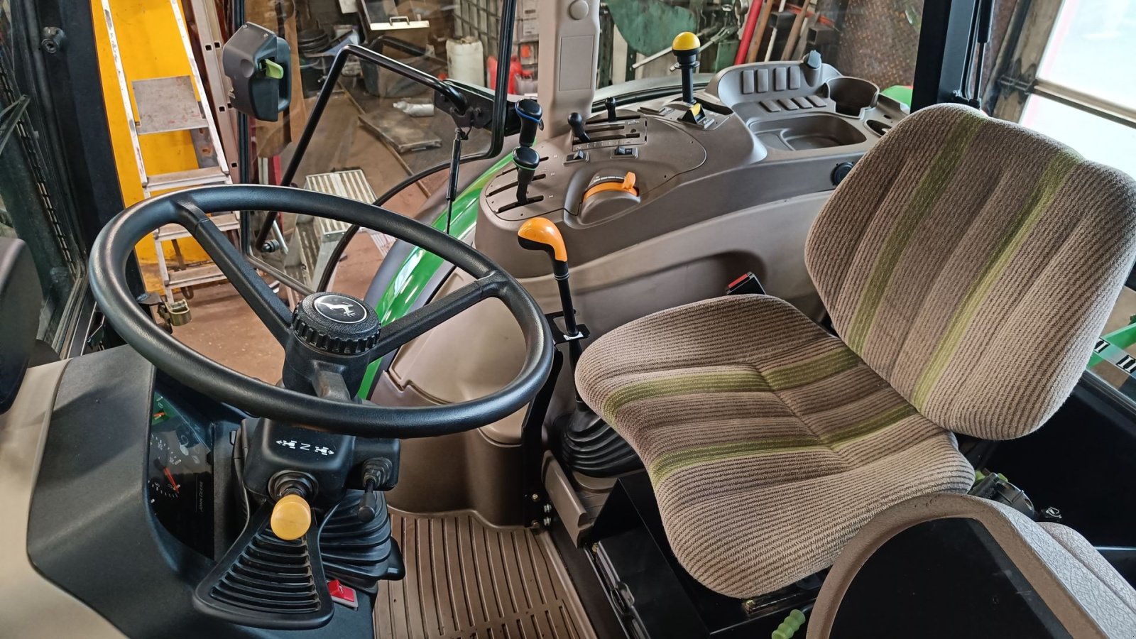 Traktor typu John Deere 5070M med 40 km/t gearkasse, Gebrauchtmaschine v Egtved (Obrázek 14)