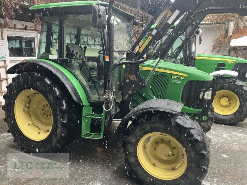 Traktor типа John Deere 5070M, Gebrauchtmaschine в Herzogenburg