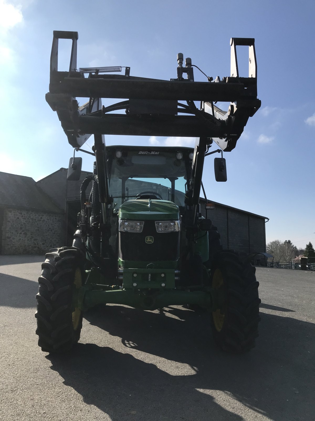 Traktor типа John Deere 5075 E 24/12, Gebrauchtmaschine в UZERCHE (Фотография 7)