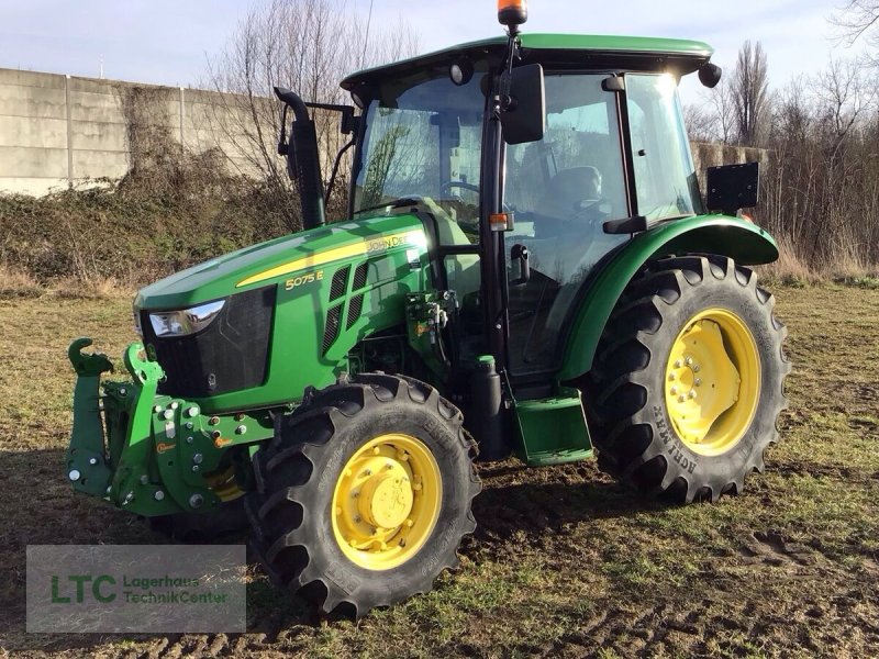Traktor типа John Deere 5075 E, Vorführmaschine в Herzogenburg