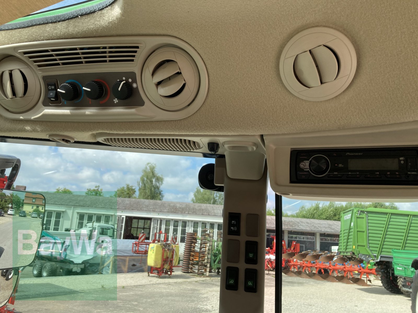 Traktor des Typs John Deere 5075 M >> Werksgarantie!! <<, Neumaschine in Dinkelsbühl (Bild 14)