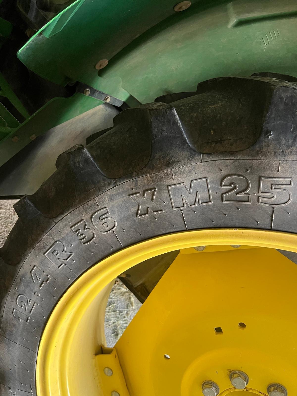 Traktor от тип John Deere 5075 M, Gebrauchtmaschine в Lauterhofen (Снимка 16)