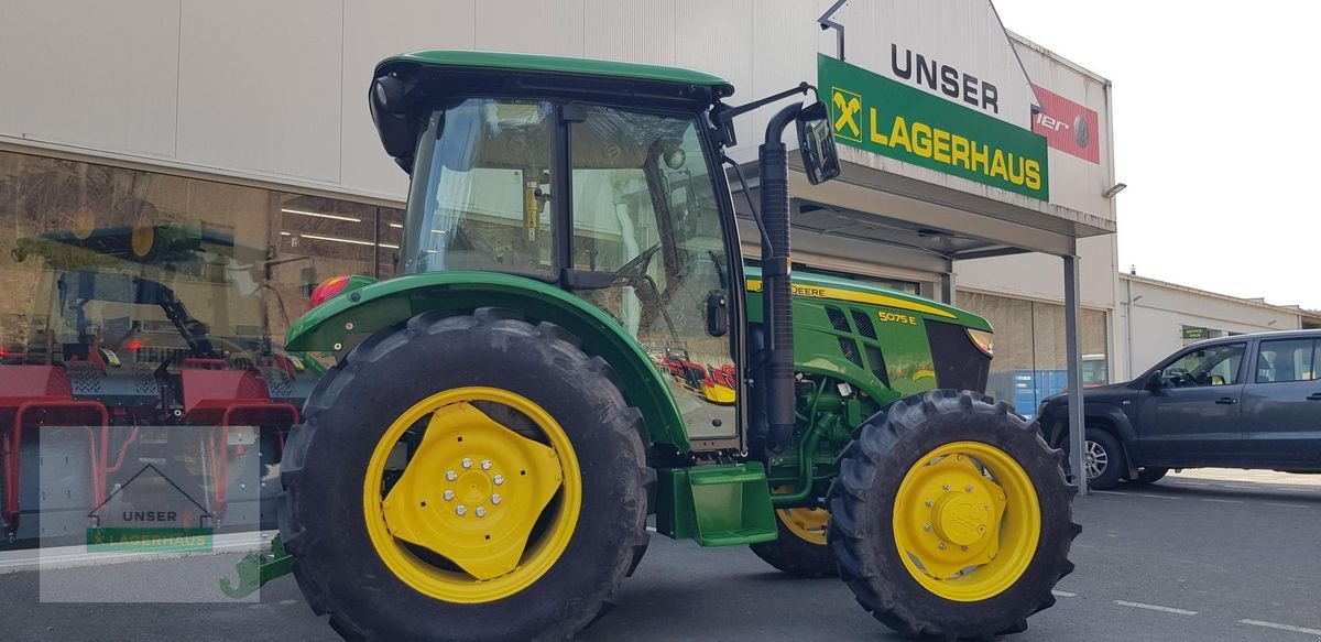 Traktor Türe ait John Deere 5075E, Vorführmaschine içinde Wies (resim 1)