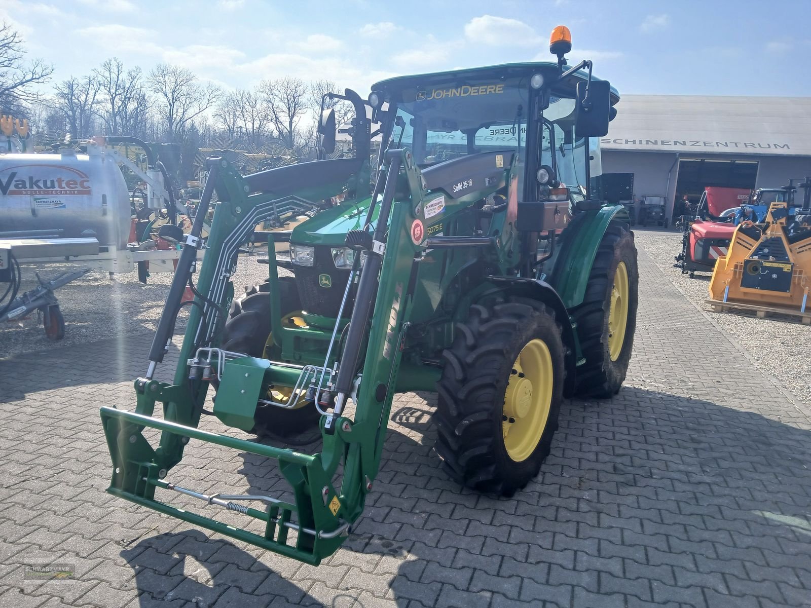 Traktor typu John Deere 5075E, Gebrauchtmaschine v Aurolzmünster (Obrázek 2)