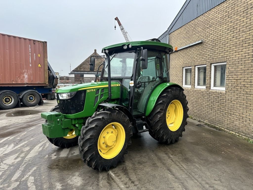 Traktor a típus John Deere 5075E, Neumaschine ekkor: Callantsoog (Kép 3)