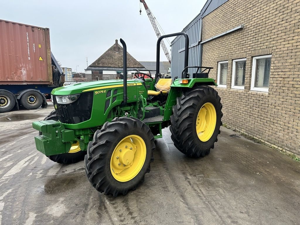 Traktor a típus John Deere 5075E, Neumaschine ekkor: Callantsoog (Kép 3)