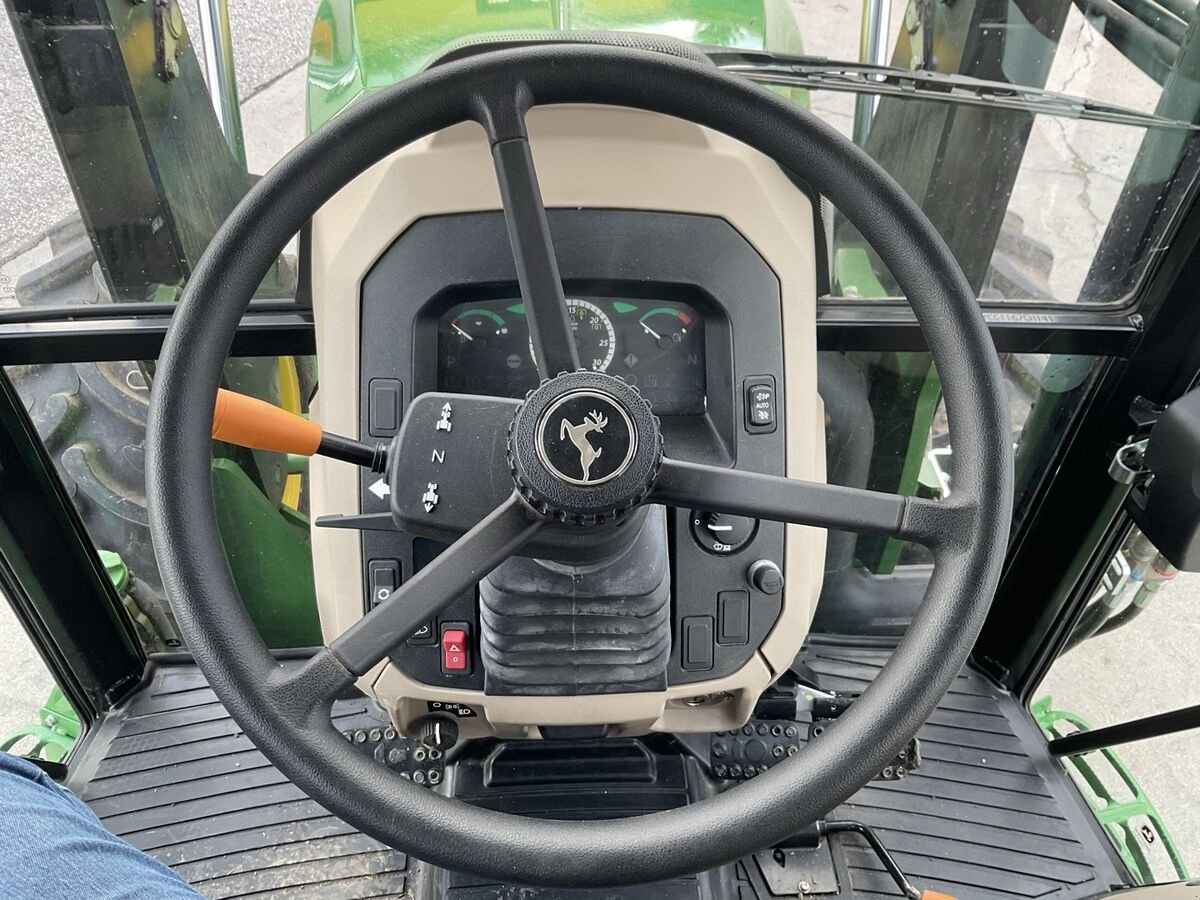 Traktor typu John Deere 5075E, Gebrauchtmaschine v Zwettl (Obrázek 11)