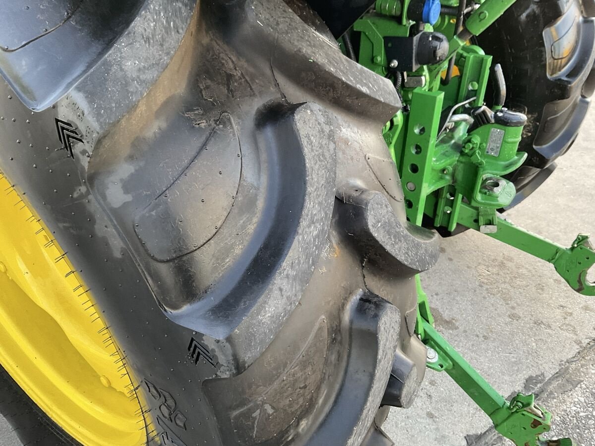 Traktor типа John Deere 5075E, Gebrauchtmaschine в Zwettl (Фотография 18)