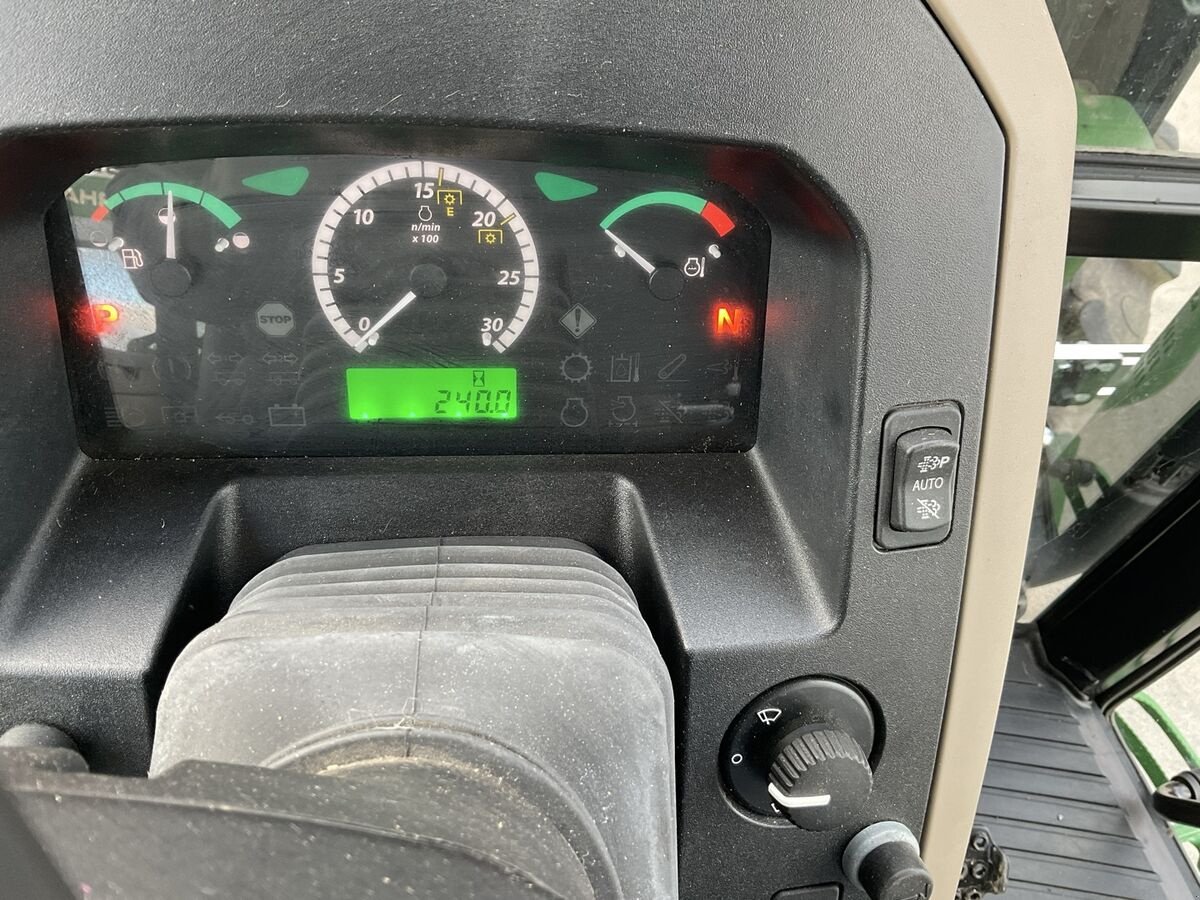 Traktor typu John Deere 5075E, Gebrauchtmaschine v Zwettl (Obrázek 12)