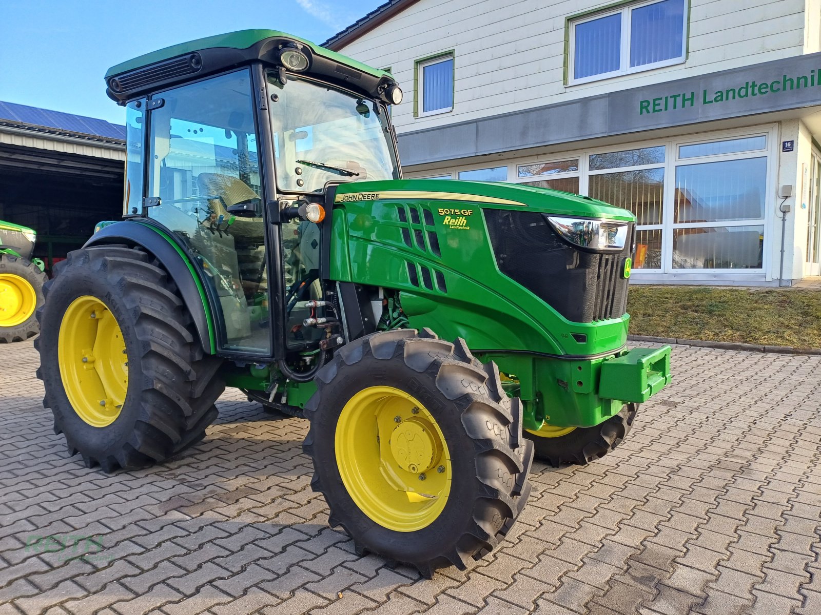 Traktor des Typs John Deere 5075GF, Gebrauchtmaschine in Wolnzach (Bild 15)