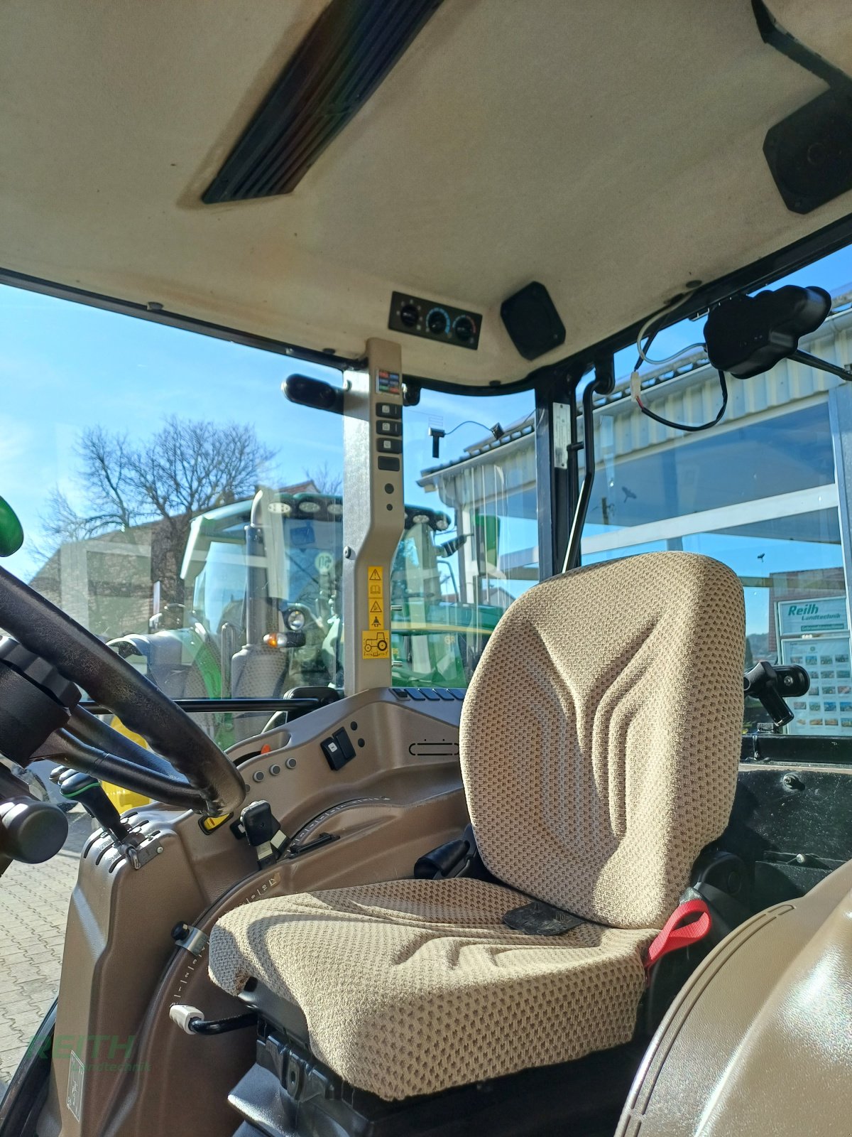 Traktor typu John Deere 5075GF, Gebrauchtmaschine v Wolnzach (Obrázek 12)