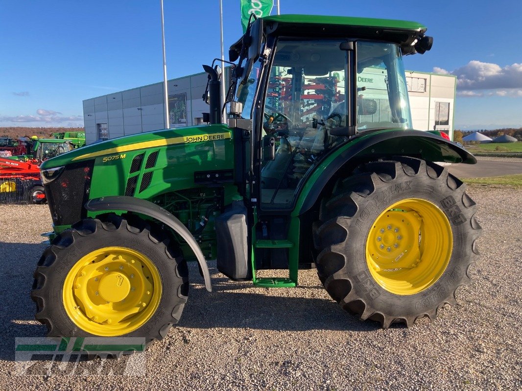 Traktor del tipo John Deere 5075M, Neumaschine en Inneringen (Imagen 1)