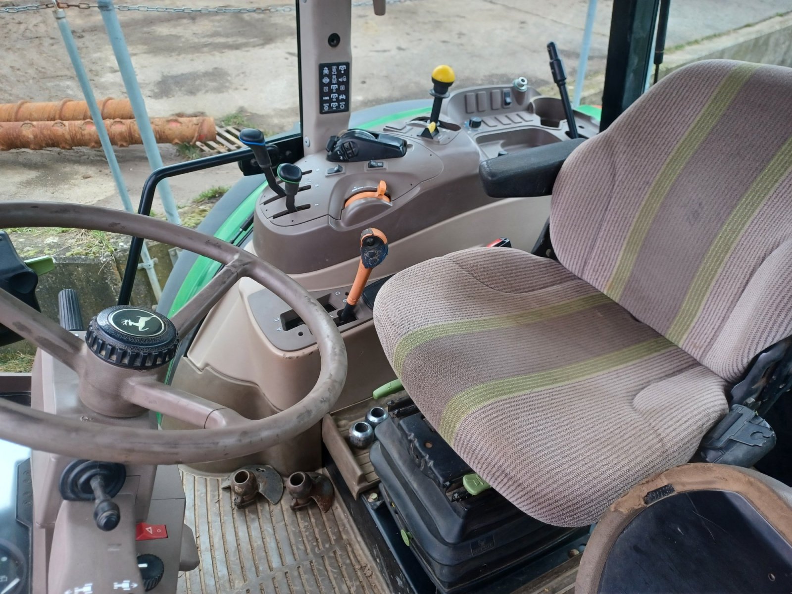 Traktor des Typs John Deere 5080 R, Gebrauchtmaschine in Uffenheim (Bild 7)