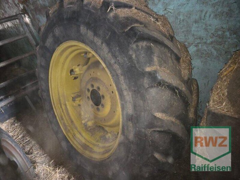 Traktor typu John Deere 5080 R, Gebrauchtmaschine v Herxheim (Obrázok 3)