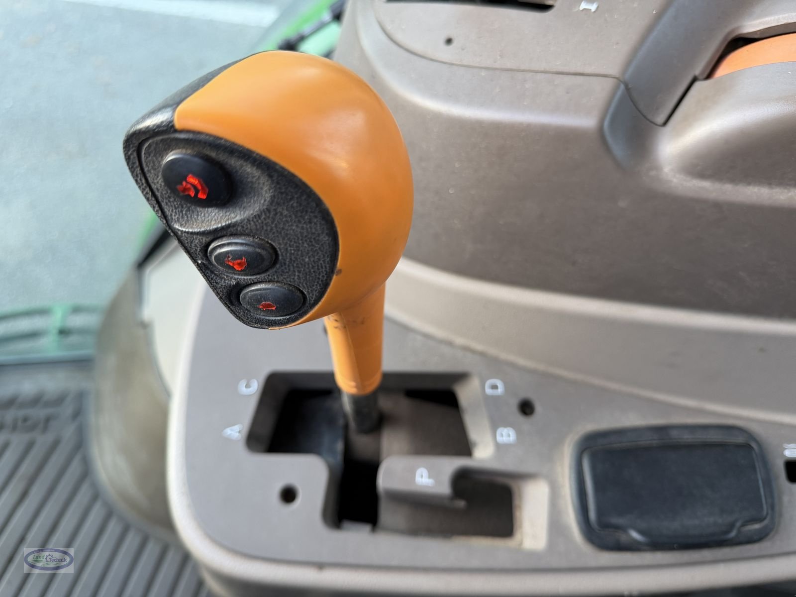 Traktor des Typs John Deere 5080 R, Gebrauchtmaschine in Münzkirchen (Bild 21)